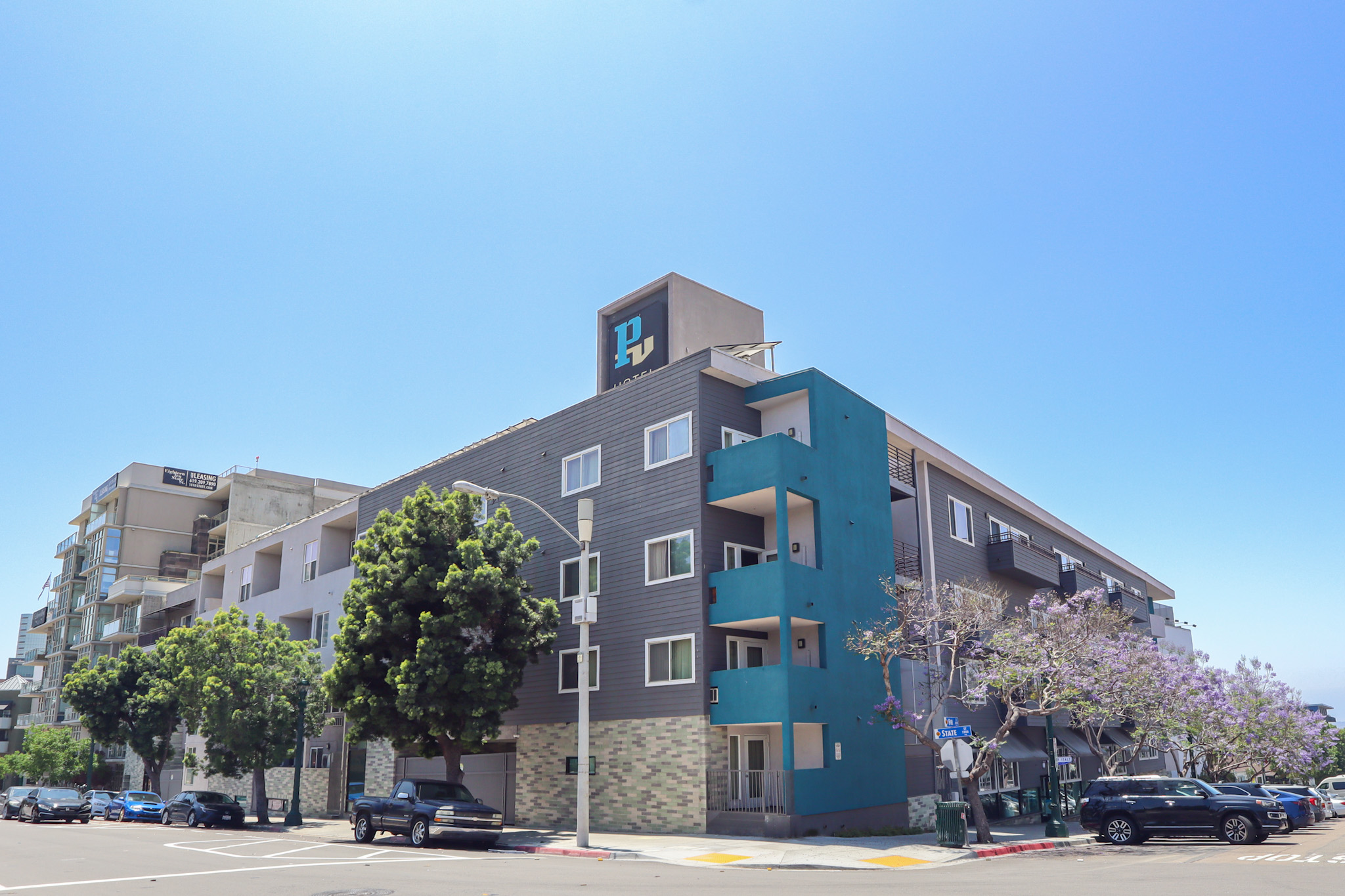 Porto Vista Hotel exterior, Little Italy San Diego